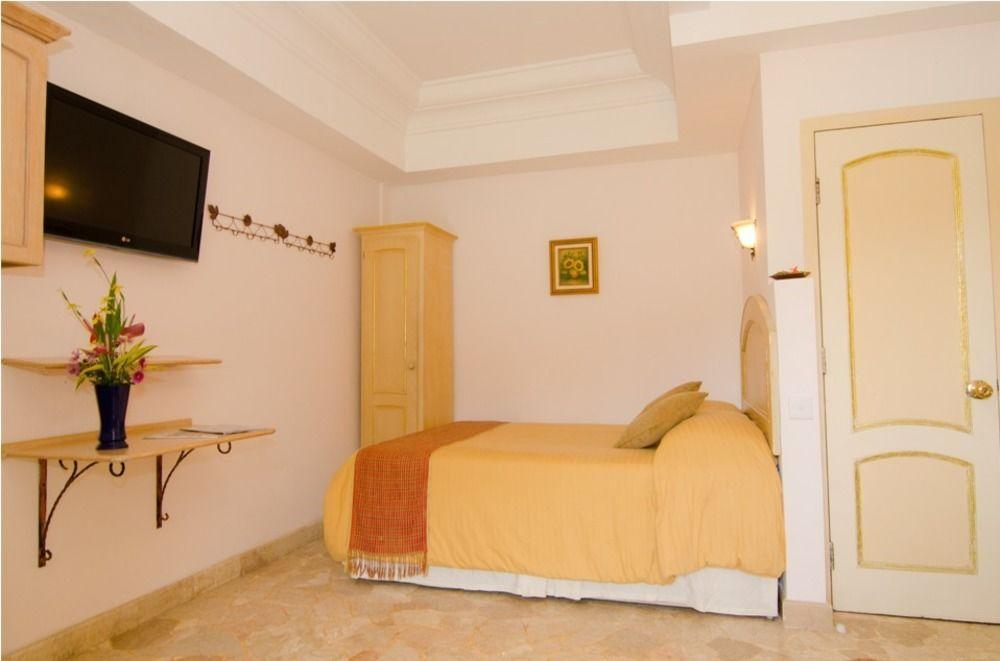 Club Bali Suites At Kota Bunga Cipanas  Buitenkant foto